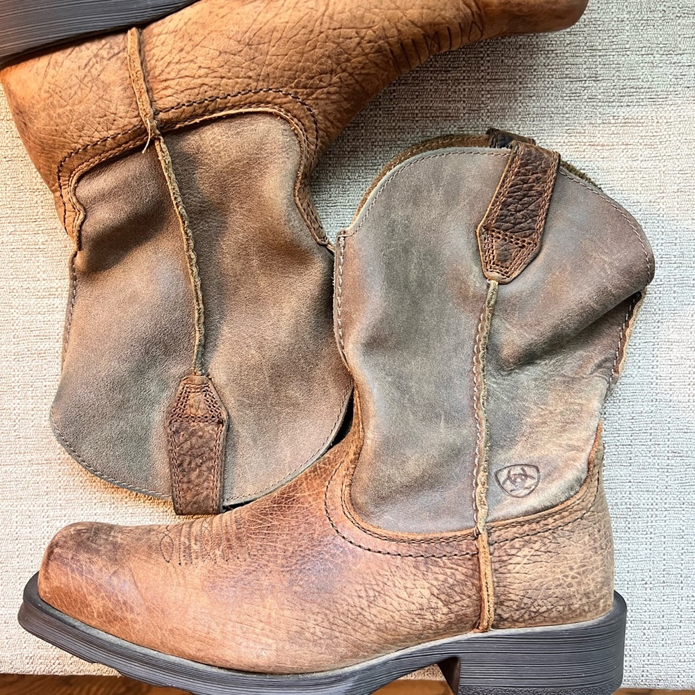 Ariat Distressed Tan Leather Western Boots